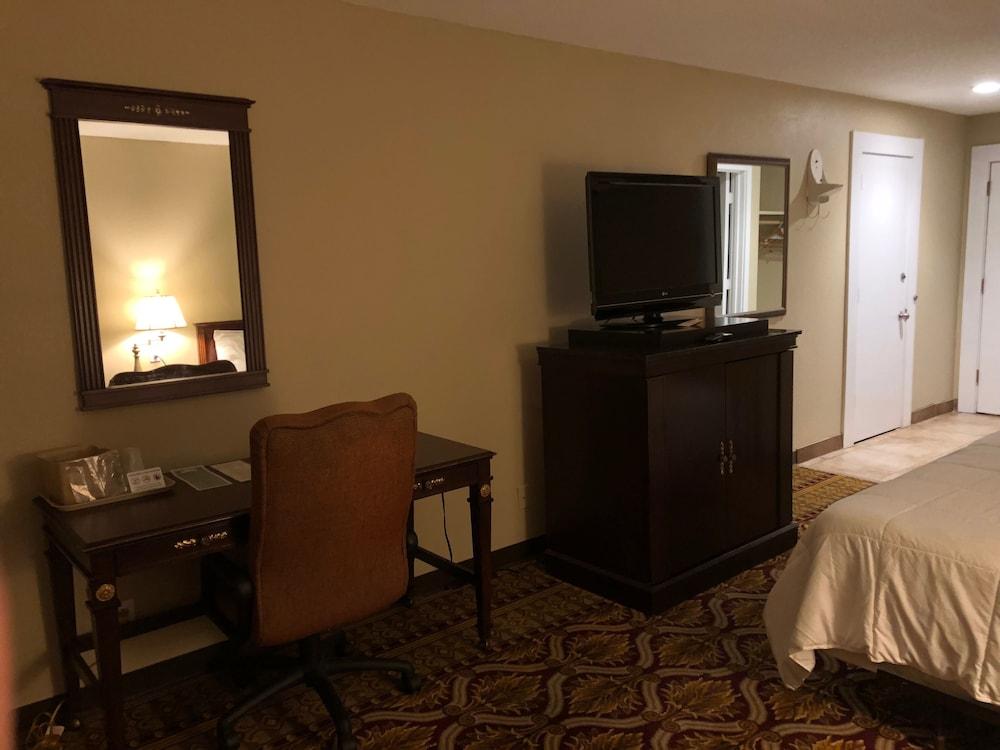 Whalers Inn And Suites นิวเบดฟอร์ด ภายนอก รูปภาพ
